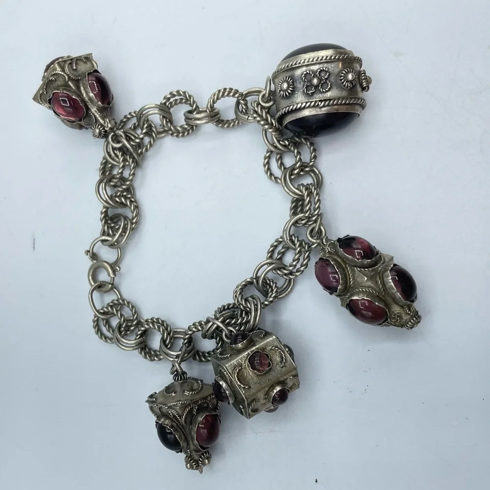 Silver Tone & Red Chunky Bead Charm Bracelet Vintage Style Costume